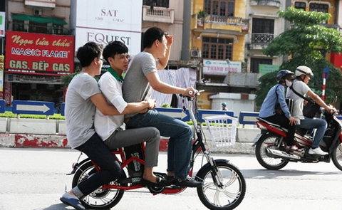 nguyên nhân bình ắc quy xe đạp điện bị nóng3
